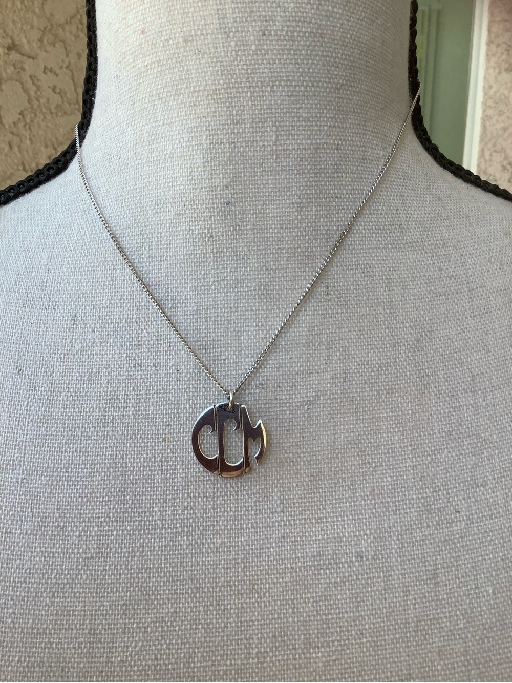 Sterling silver cutout pendant and necklace